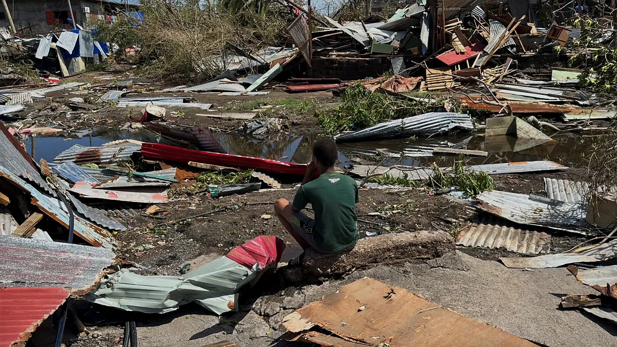 Destrucción en islas Mayotte, Francia, por el ciclón Chido